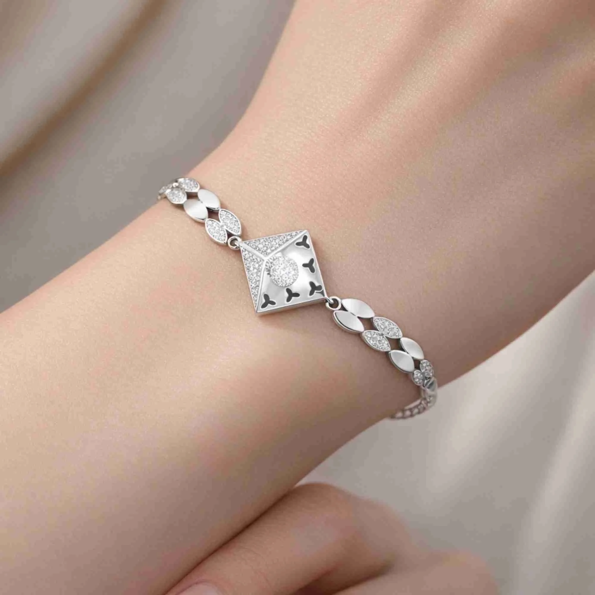 Silver Royal Cube Charm Bracelet - 2