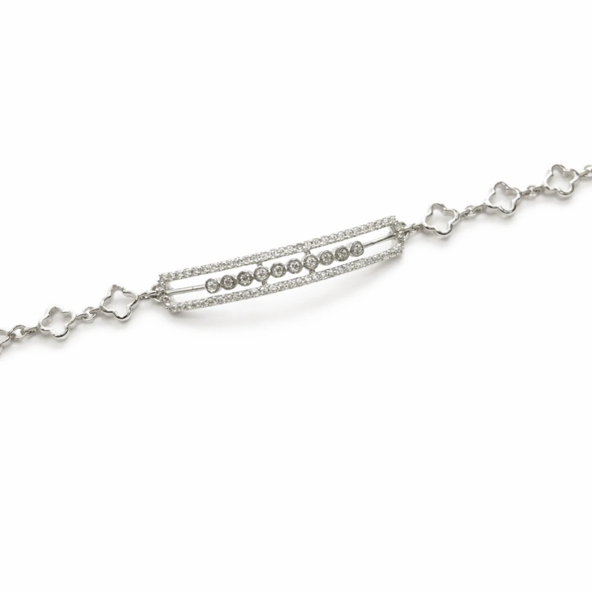 Silver Clover Luxe Spark Bracelet - Image 3