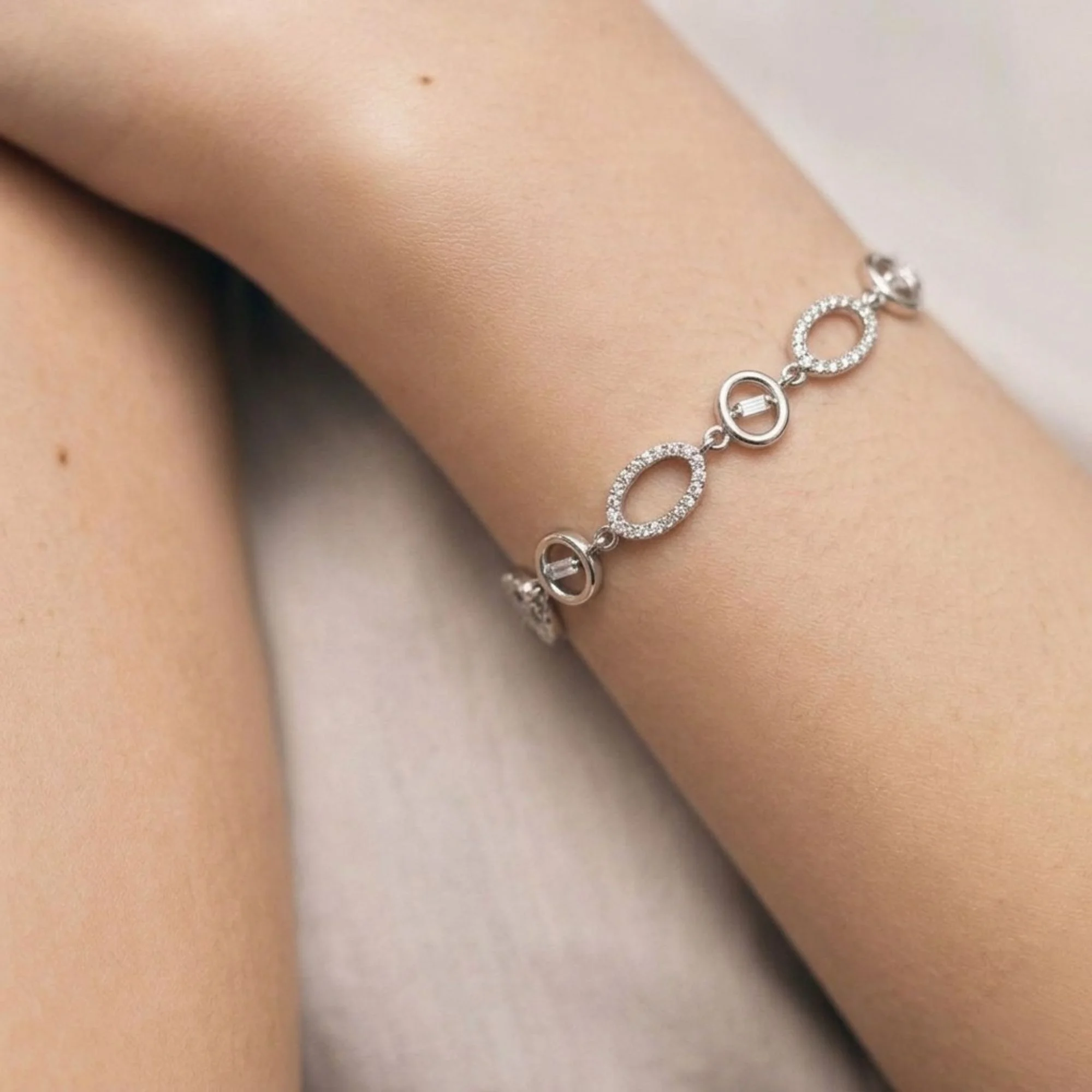 Silver Timeless Oval Luxe Bracelet - 2
