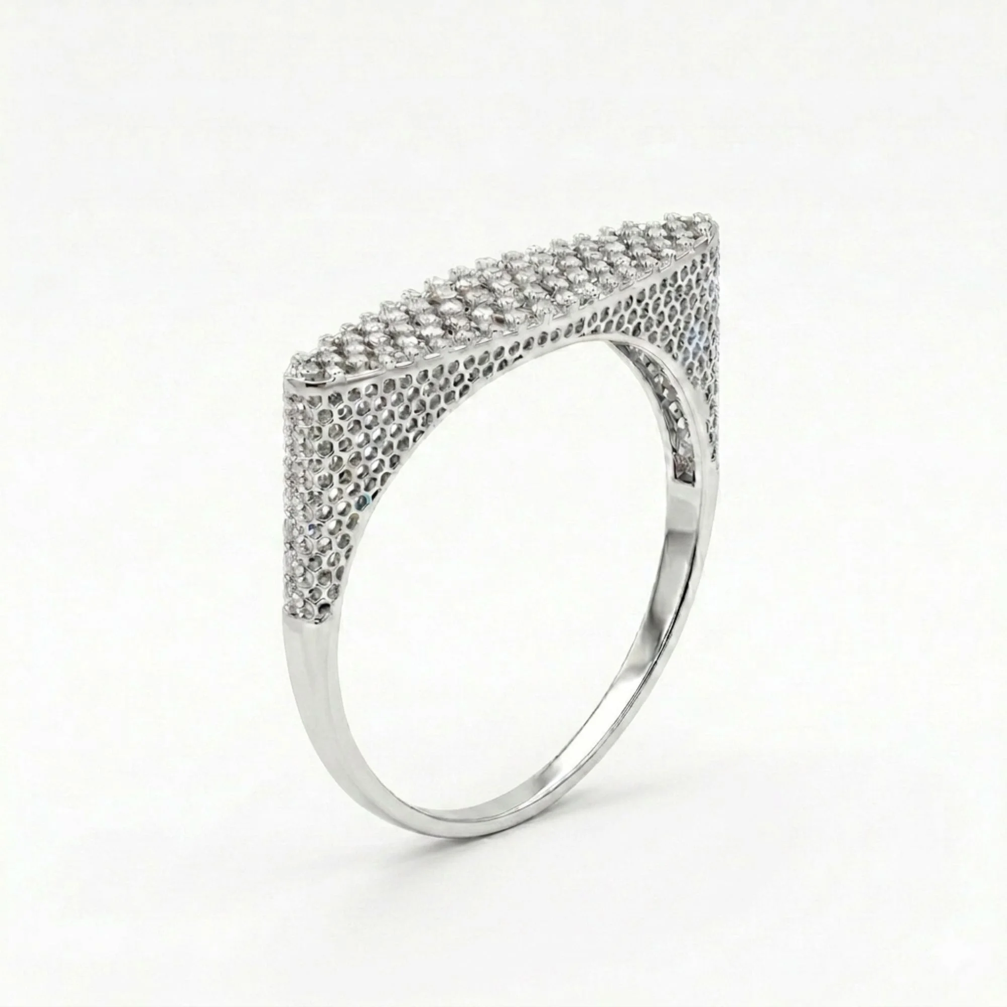 Silver Elegant Lattice Kada - Image 3