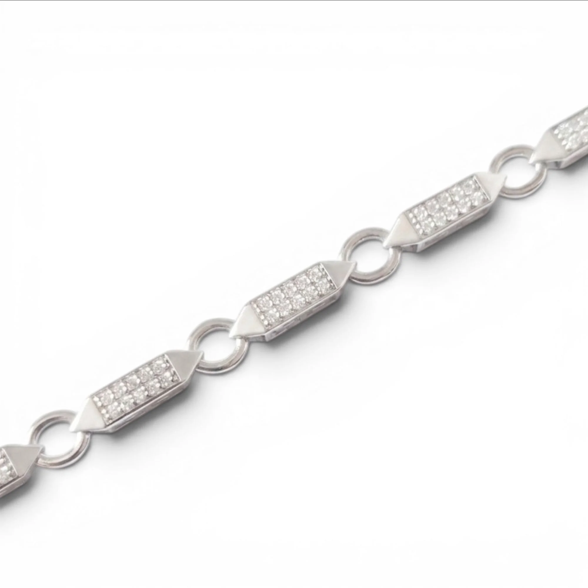 Silver Geometric Pointed Link Men's Bracelet - Image 3