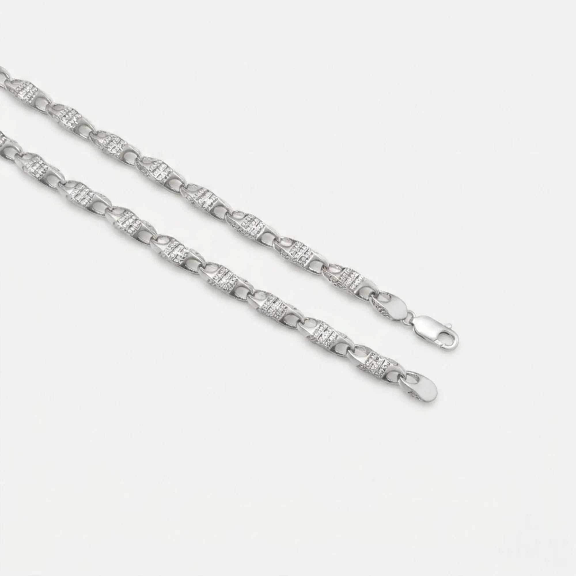 Silver Mariner Link Men's Chain - Image 3