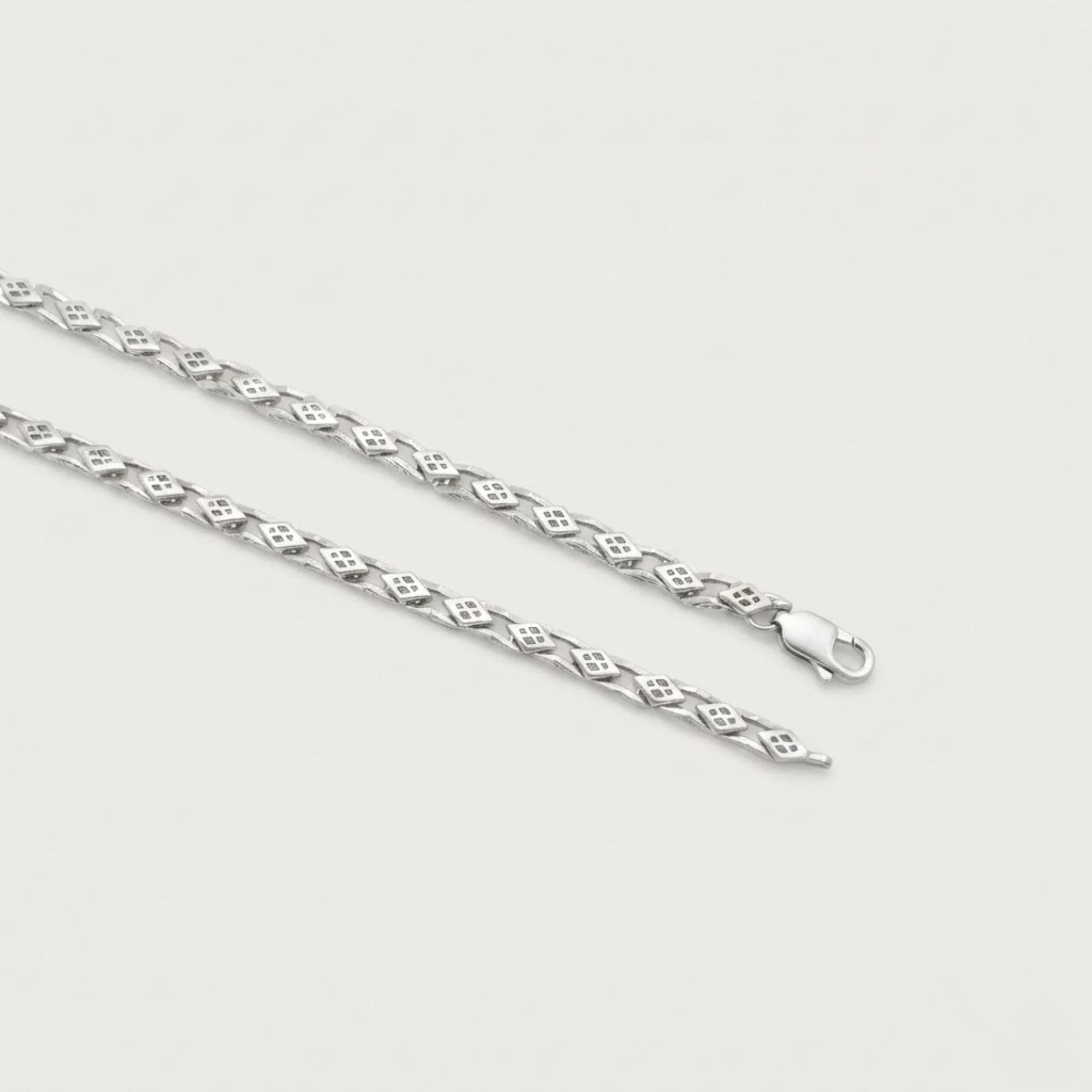 Silver Geometric Link Men's Chain - Image 3
