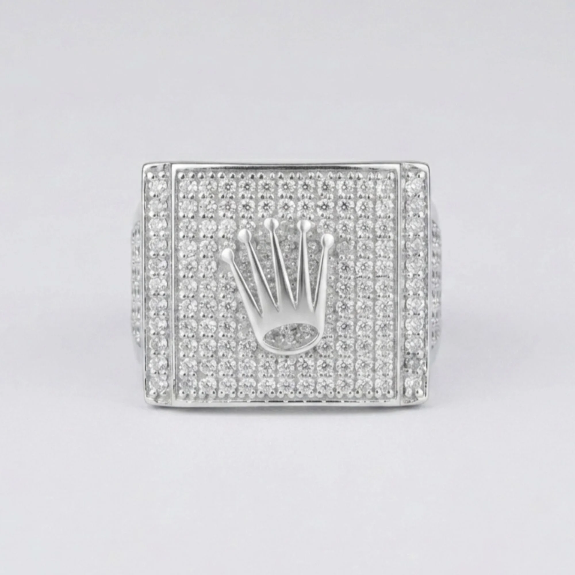 Silver Elite Crown-Motif Men's Ring - Image 4