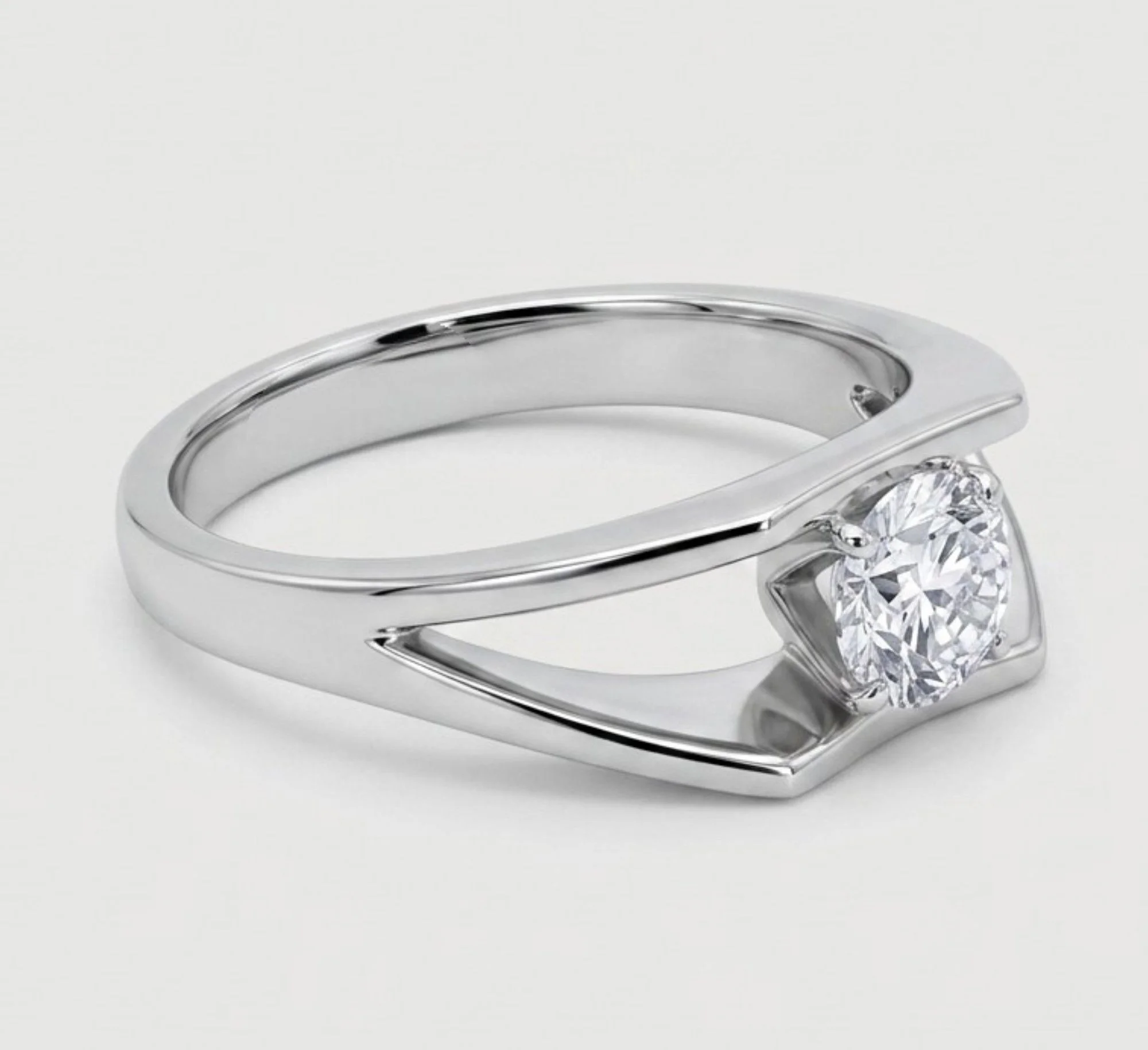 Silver Minimalist Solitaire Men's Ring - Image 4