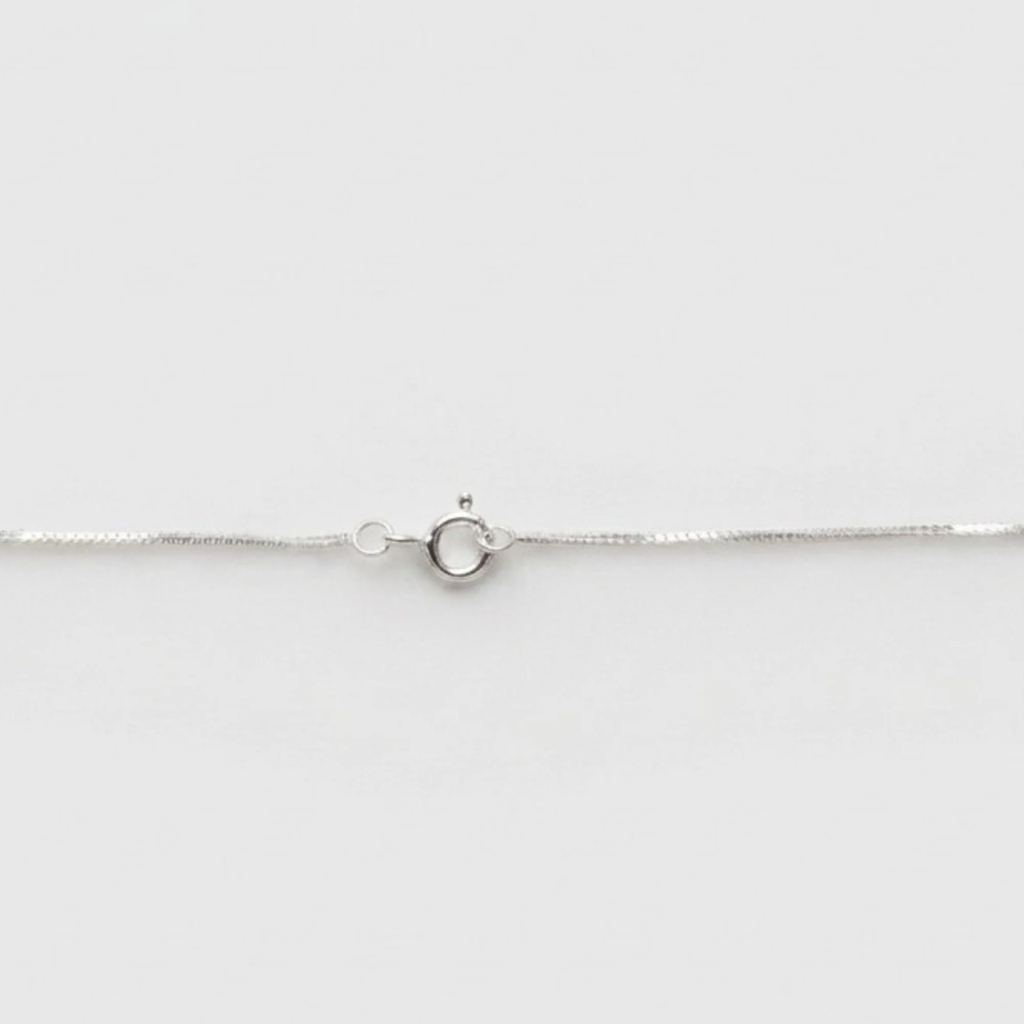 Silver Oval Green Halo Chain & Pendant - Image 3