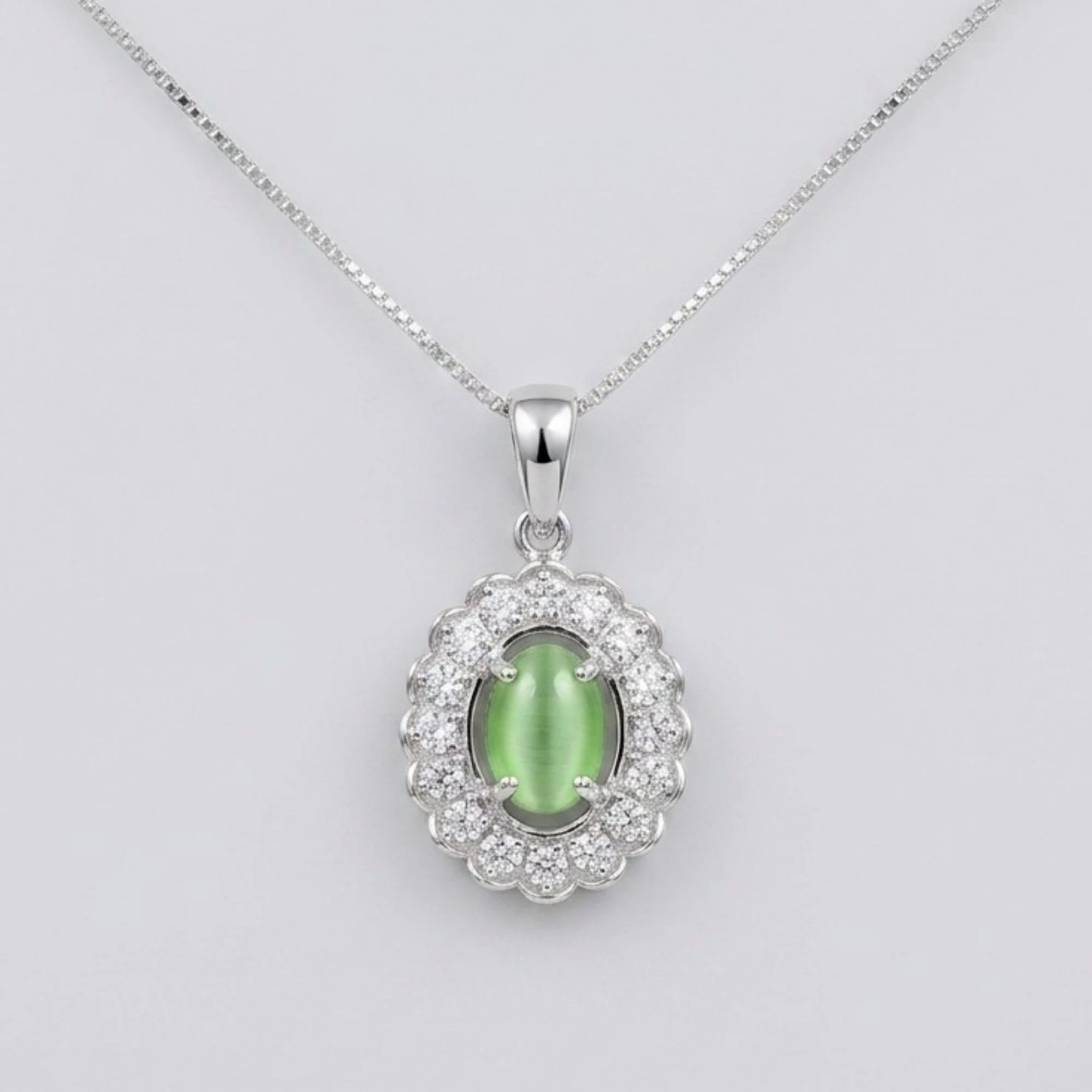 Silver Oval Green Halo Chain & Pendant - Image 1