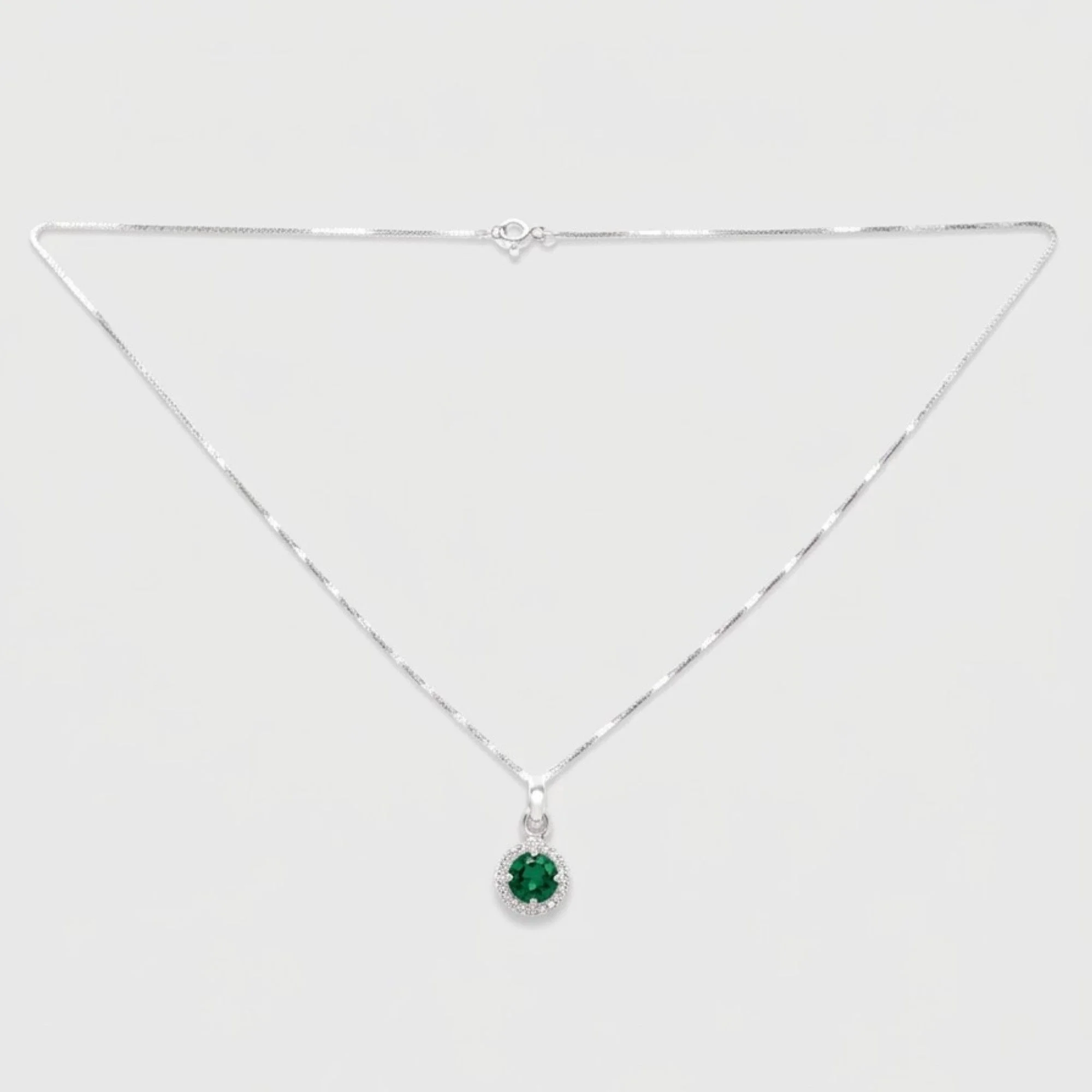 Silver Green Solitaire Chain & Pendant - Image 4