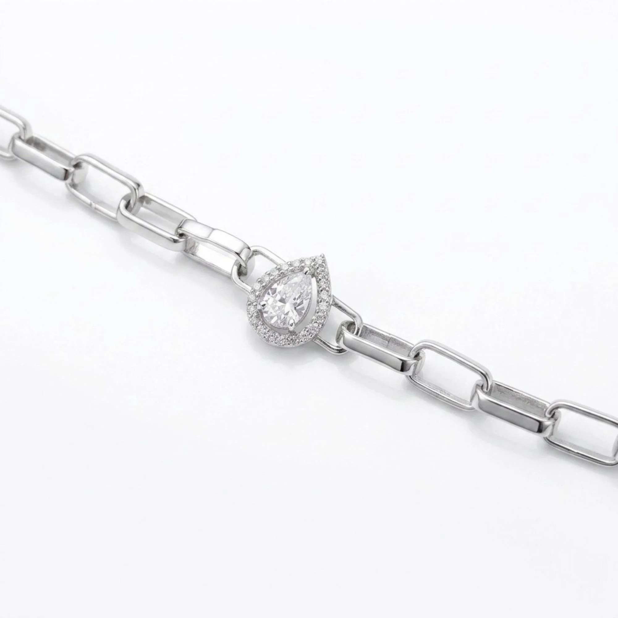 Silver Bold Teardrop Link Bracelet - Image 3